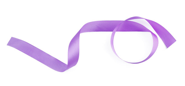 紫色缎带孤立的白色背景图片下载