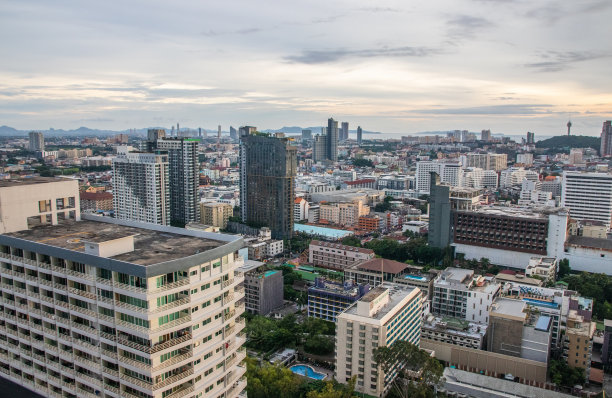 芭堤雅区春武里亚洲的城市景观和建筑图片下载