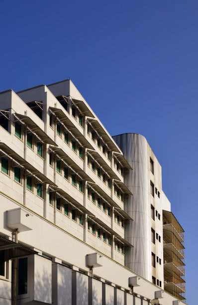 国家图书馆(NALIS大楼)，西班牙港，特立尼达和多巴哥图片下载