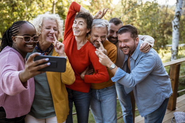 社交网络的旅行自拍!图片下载