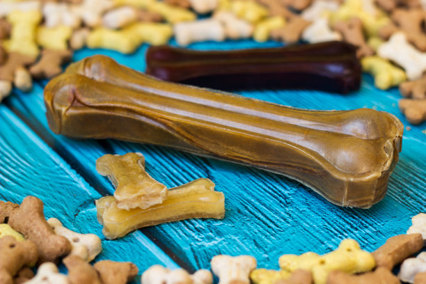 美味的狗粮图片下载