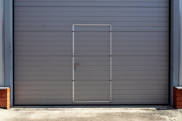 仓库提升机构的门图片下载