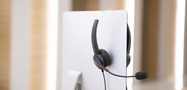 通讯支持，呼叫中心和客户服务服务台。对于(呼叫中心)的概念图片下载