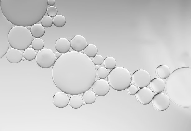 银灰色的油和水气泡创造了一种艺术形象。图片下载