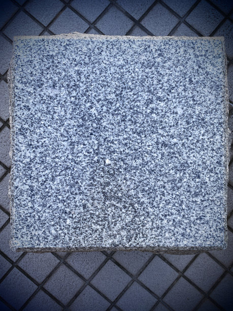 石凳的顶部。图片下载