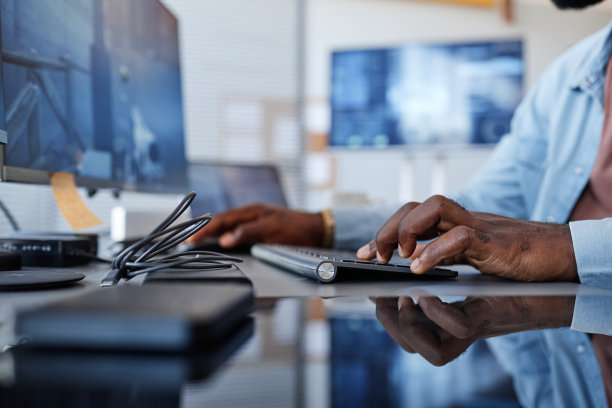 软件开发人员特写图片下载