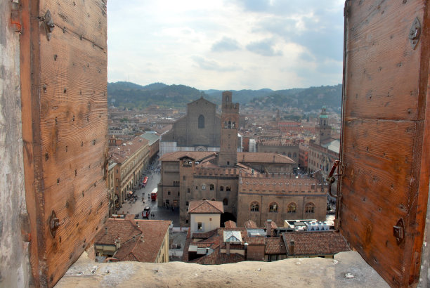 博洛尼亚全景图片下载