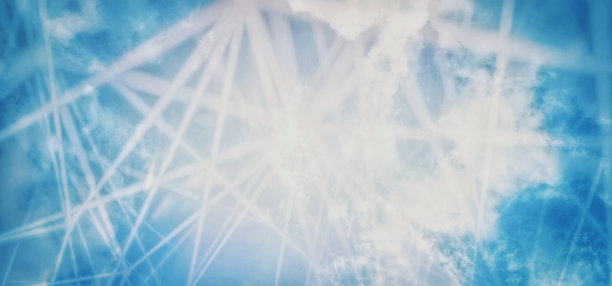 在云计算概念中，无数连接到天空的通信网络的3d插图图片下载