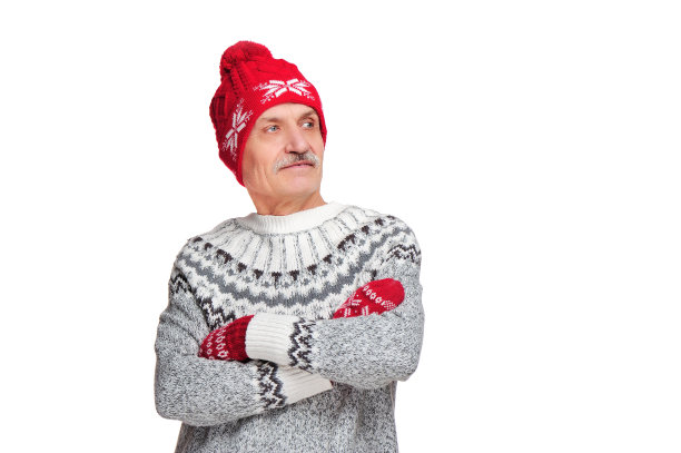 男人戴着冬天的饰品看向一边图片下载