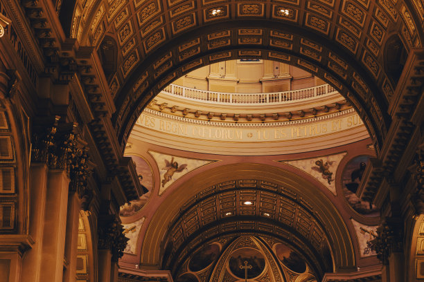 玛丽大教堂，世界女王图片下载