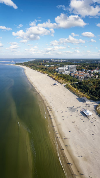 在波兰度假——斯温尤西健康度假村的风景图片下载