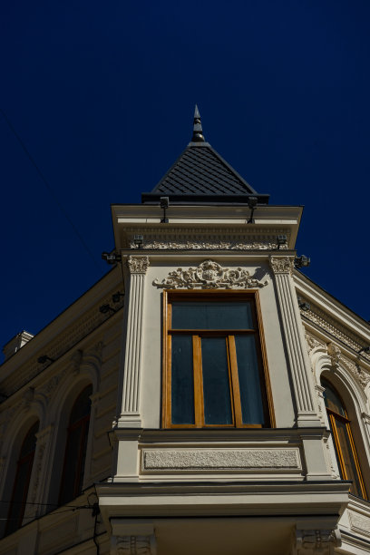 第比利斯市中心的老房子装饰图片下载