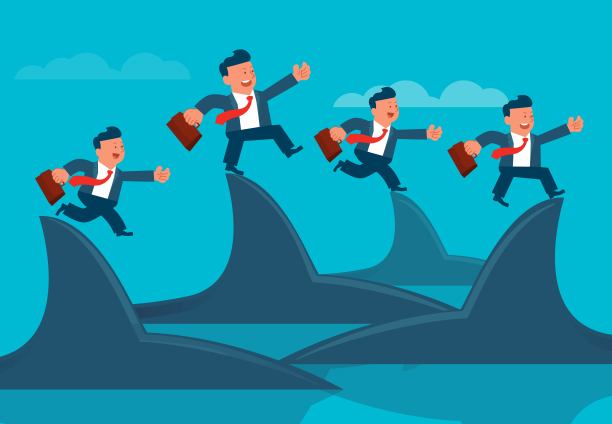 卡通商人冒险上鲨鱼鳍跳，征服逆境克服困难或危机或问题，战胜风险实现成功的决心图片下载