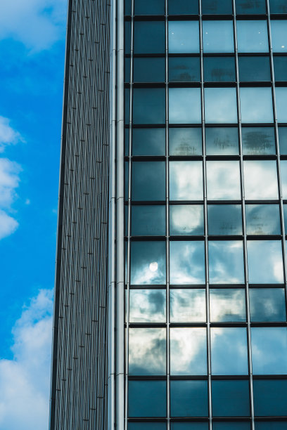 城里的天气真好图片下载