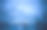 海滩上结冰的冰川的空中鸟瞰图。冬天海洋中破裂的浮冰。全球变暖。海岸线上美丽抽象的冰川图案。生动的蓝色的颜色。图片下载