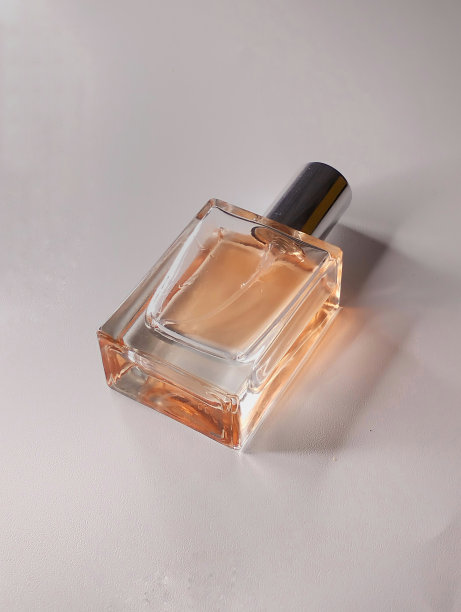 香水瓶图片下载