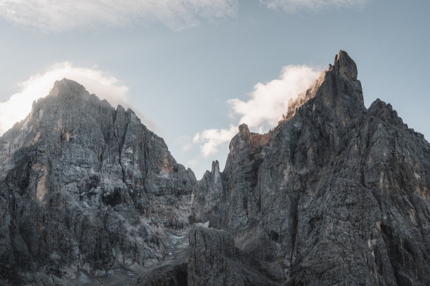 Passo Rolle Landscape, Dolomites，意大利图片下载