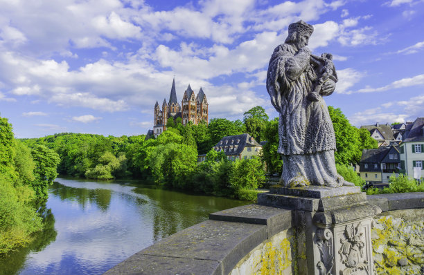 多姆和德国林堡雕塑图片下载