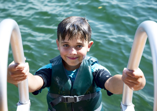 湖的生活图片下载