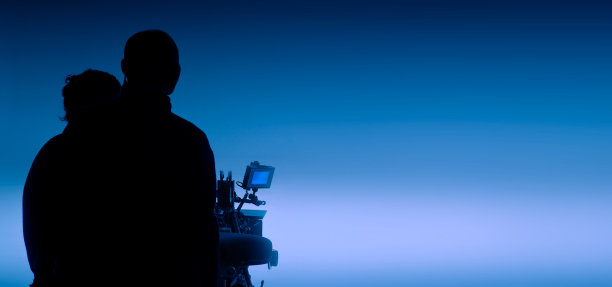 视频或电影制作工作室，用于拍摄视频或摄影作品和成套照片。专业的电影摄像和摄制组，为电影电视或网络广告制作电影场景。图片下载