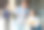 无忧无虑的青少年学生男女友好交谈图片下载
