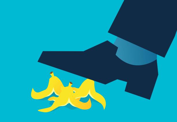 踩在香蕉皮上，商业概念说明，挫折和恶作剧图片下载