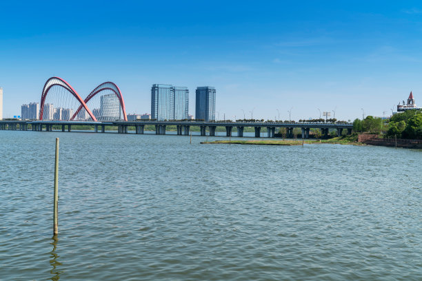 中国湖滨现代写字楼图片下载