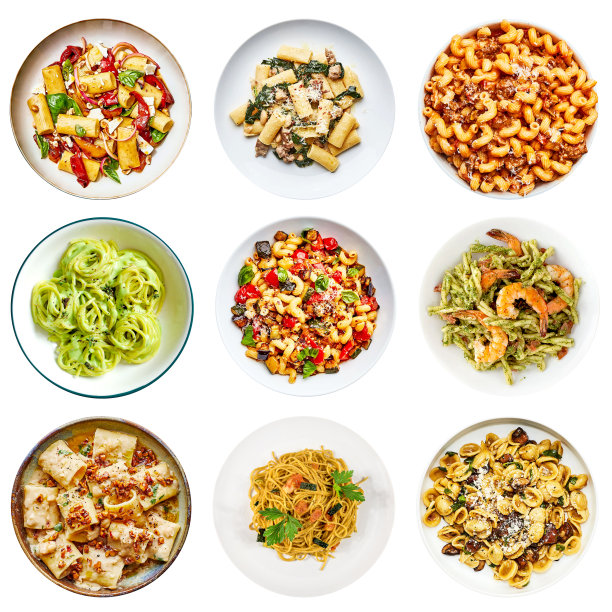 传统的意大利面食与各种原料分离图片下载