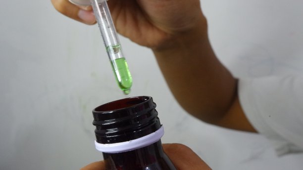 儿童用的扑热息痛滴剂图片下载