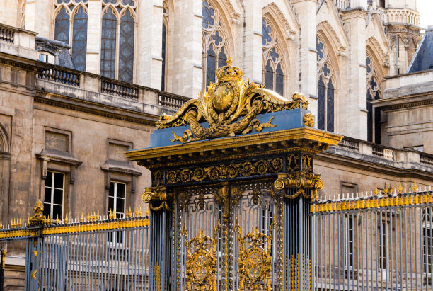 巴黎拉西提岛司法大楼的金门图片下载