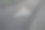 近景:画在道路上表示右转或直走的路标的近景制定交通规则的工具。路标。图片下载