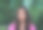 在自然背景下美丽的白人年轻女子的户外肖像图片下载