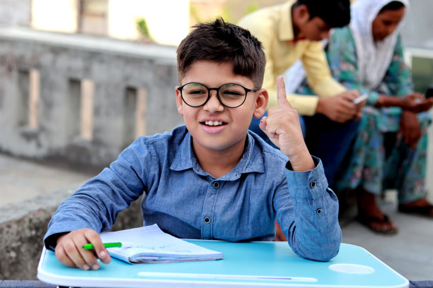 启发学生图片下载