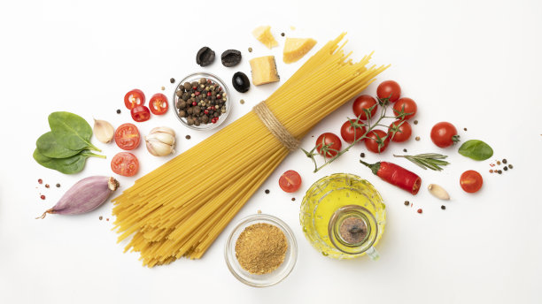 一套隔离在白色上的健康食品成分图片下载