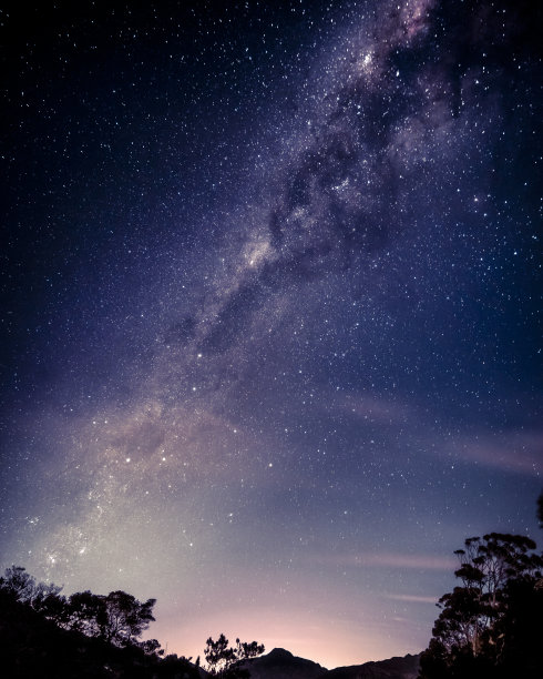 垂直拍摄的美丽星空图片下载