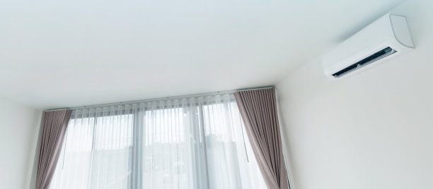 白墙上的空调图片下载
