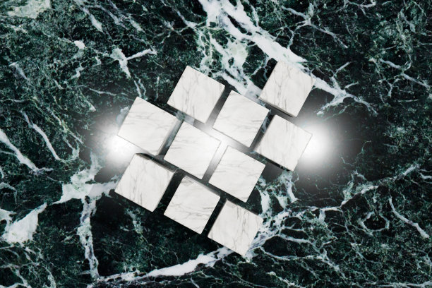 三维渲染大理石块阶段在深色花岗岩表面。图片下载