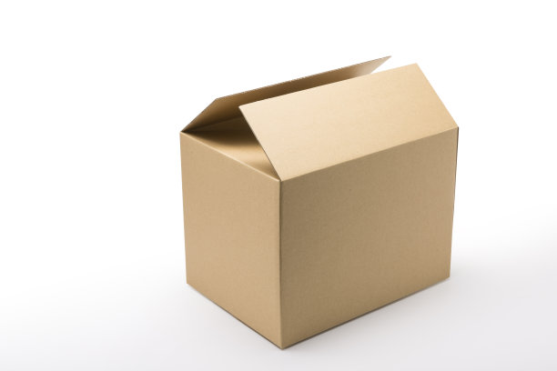 棕色空白纸盒孤立在白色背景，裁剪路径图片下载