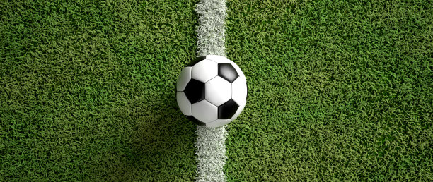 地上的足球图片下载