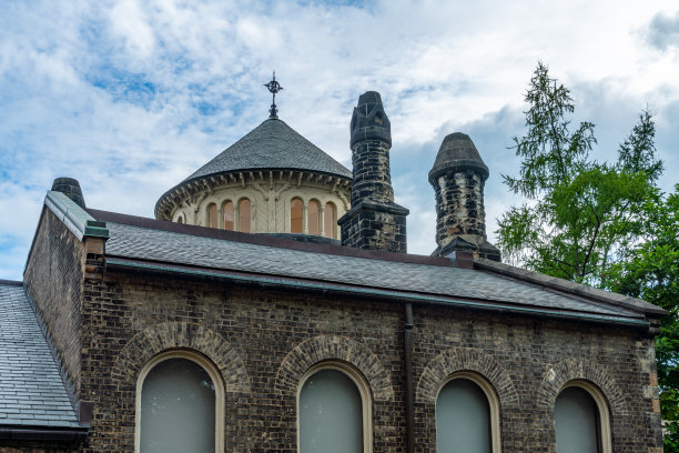 加拿大安大略省多伦多大学圣乔治校区大学学院大楼图片下载