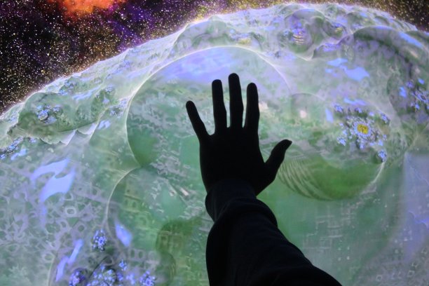 希望有一个新的星球图片下载