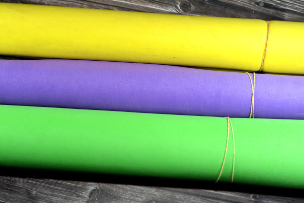 闪光彩色EVA泡沫板卷，彩色纸板，橡胶垫，海绵纸，用于学校美术工艺品，儿童多色学校板堆，返校教育概念图片下载