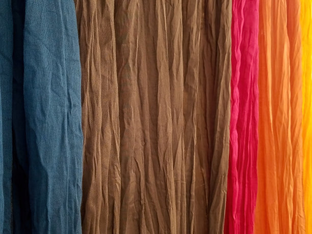 多色织物围巾图片下载