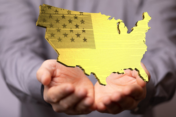 美国国旗在一个人的手上图片下载