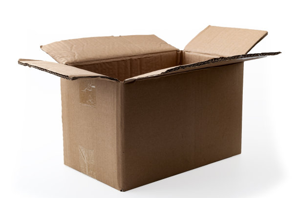 邮件递送包装，纸张回收，包裹运输和包裹递送的概念与开放存储棕色纸箱没有人孤立的白色背景与裁剪路径切割图片下载