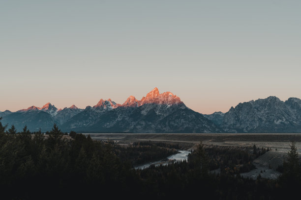 大提顿的日出图片下载