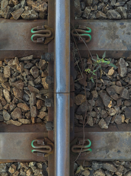铁路轨道连接处或连接处的特写图片下载