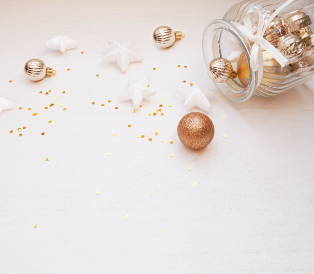 冬季、圣诞节、新年装饰构图、概念、背景。圣诞贺卡。圣诞灯。相框,边境。横幅。图片下载