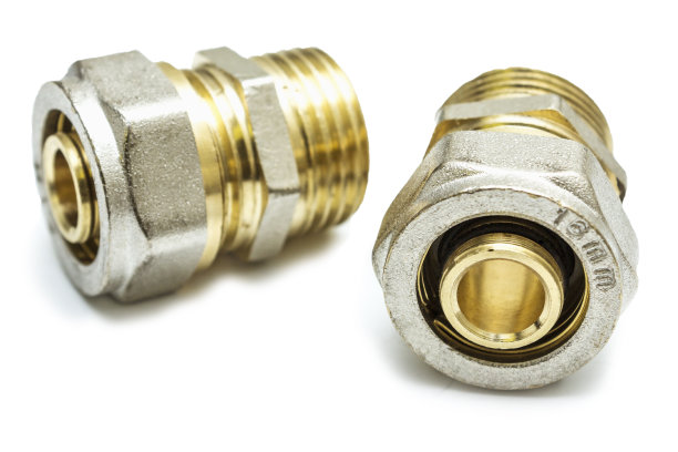 两件家用水管用黄铜配件图片下载