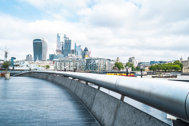 伦敦市政厅及周边建筑图片下载